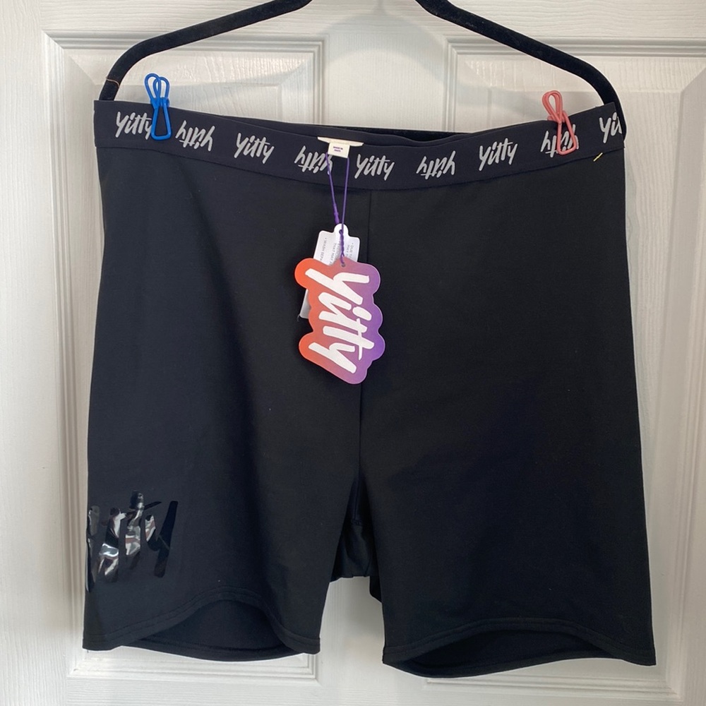 Yitty Biker Shorts size 2xl